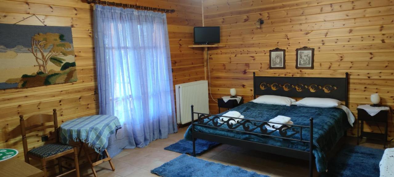 Xylino Chalet Kalavryta Exterior photo
